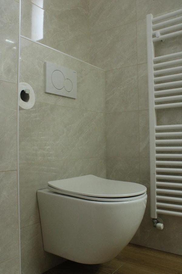 Отель G House Dutovlje Экстерьер фото